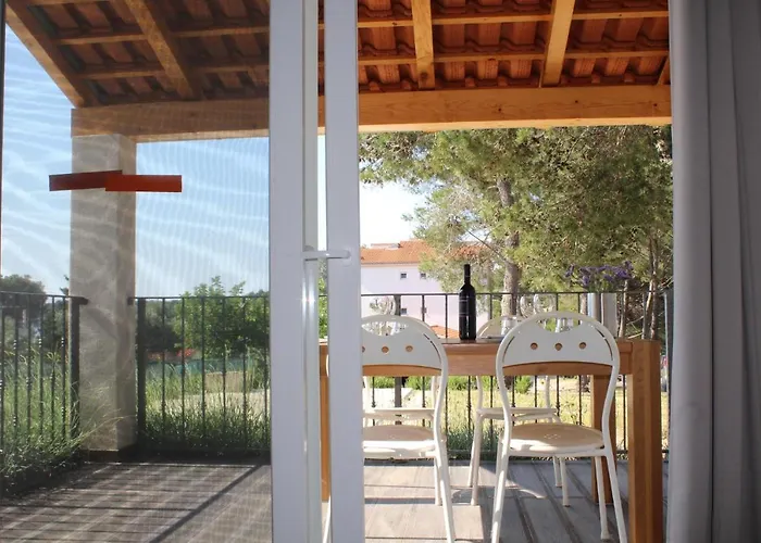 - Insel Dugi Otok 37002 * Veli Rat